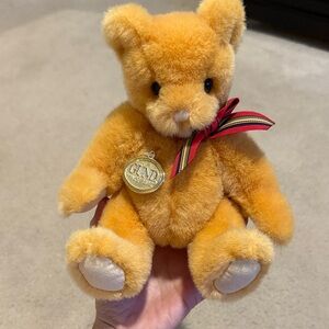 Gund Collector’s Classic 1991 Teddy Bear